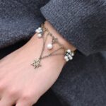 五芒星とパールが輝く原宿ヴィンテージブレスレットを公開!